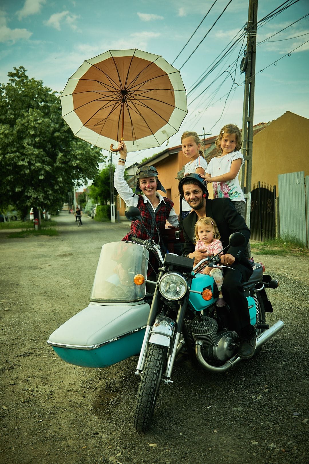 Rogier și Rossa întâlnesc copiii Familiei Firescu