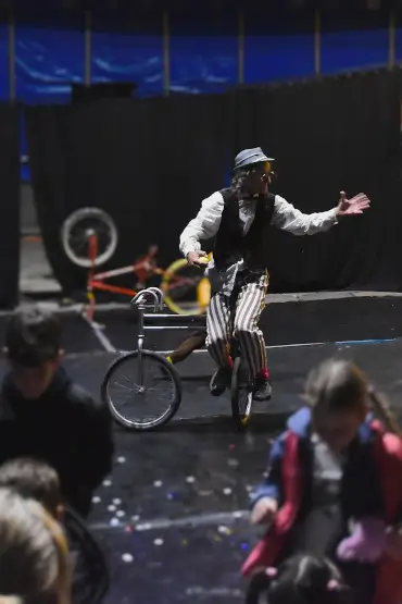 Supramarinii – Livrări de suflet la domiciliu