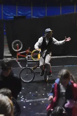 Supramarinii – Livrări de suflet la domiciliu Poster